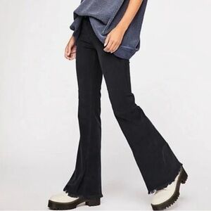 We The Free Black Flare Leg High Rise Raw Hem Corduroy Jeans Free People Size 25
